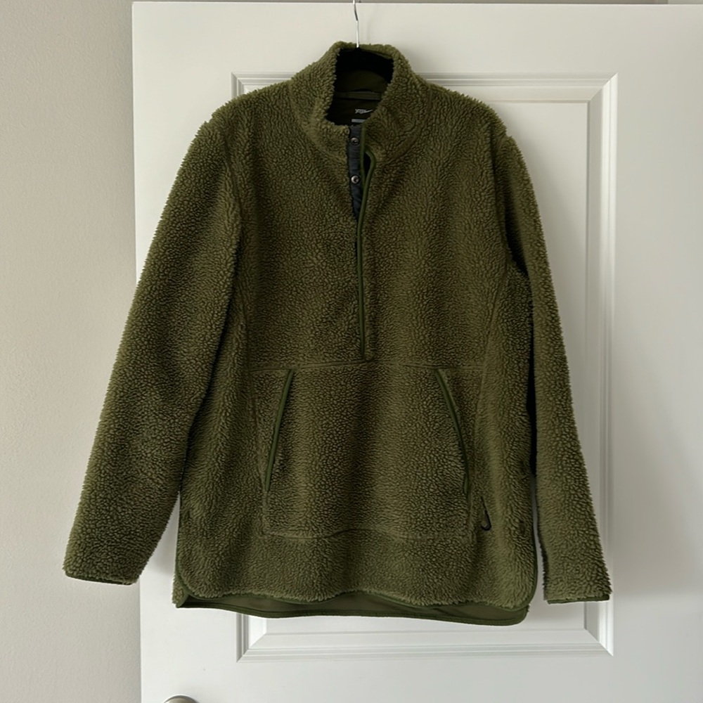 Men’s Nike Yoga Sherpa Pullover
